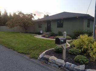 21 Snyder Hill Rd, Lititz, PA 17543