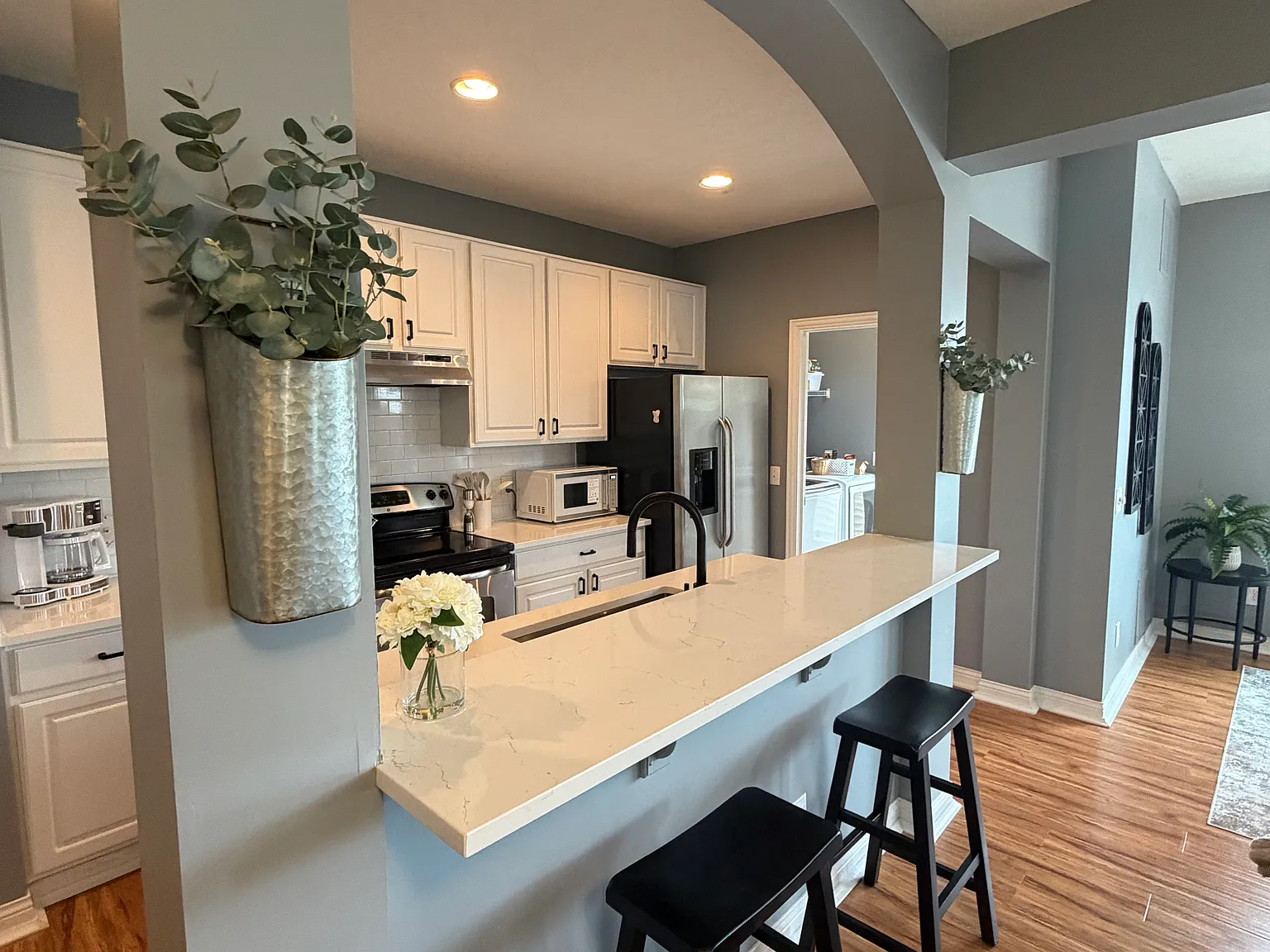3 bed, 1646 sqft, $3,450 — Photo 2