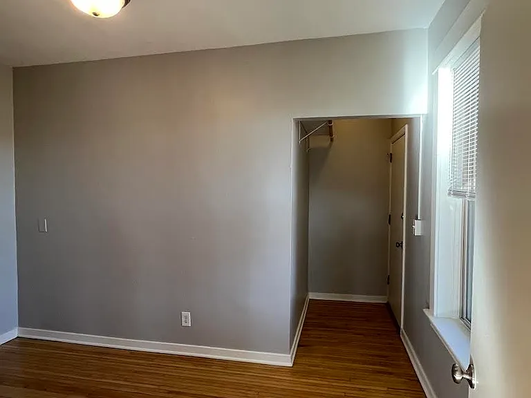 2716 Hennepin Ave S #31 — Photo 12