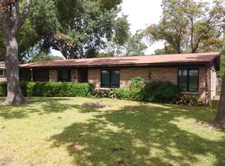 615 Rockhill Dr, San Antonio, TX 78209