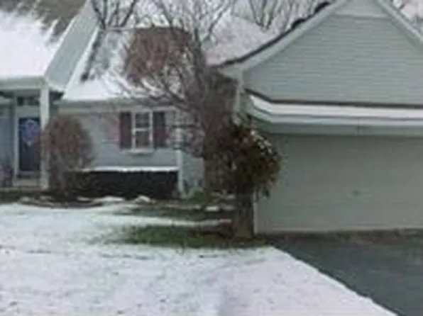 1033 Yorick Path #1, Wixom, MI 48393