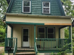 484 Harper St, Pontiac, MI 48342