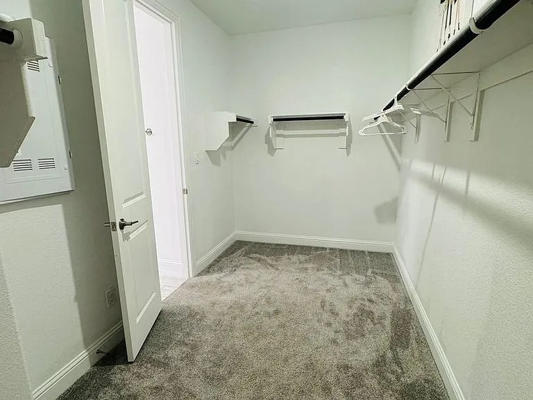 701 Harmony Trl — Photo 16