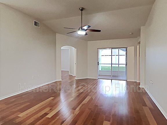 4th image of 29629 Fog Hollow Dr