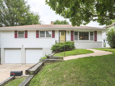 11125 Leavenworth St, Omaha, NE, 68154