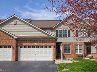66 Weaver Ave, Ephrata, PA 17522