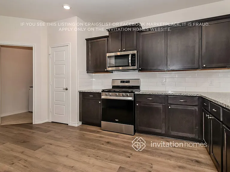7412 Alfriston Pl — Photo 7