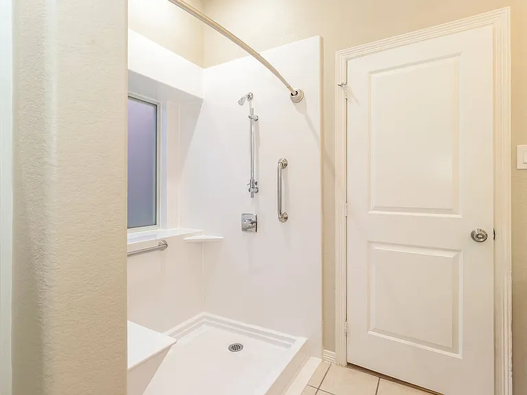2307 Jefferson Crossing Dr — Photo 12