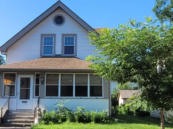 1104 24th Ave NE, Minneapolis, MN 55418