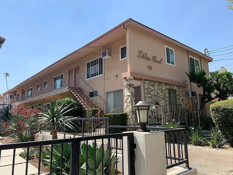 101 N Sierra Bonita Ave — Photo 8