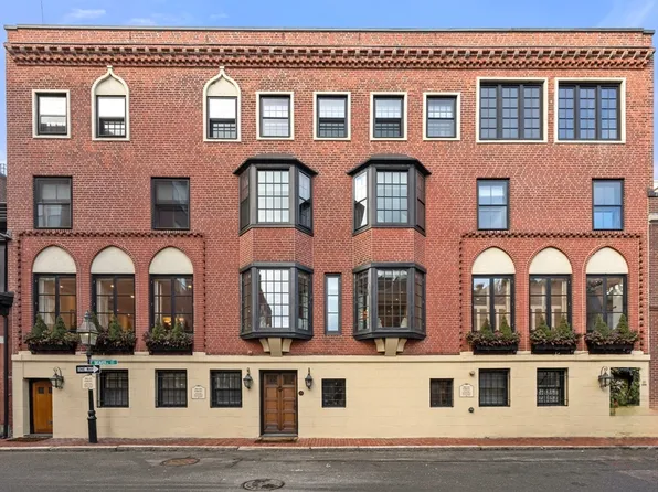 25 Beaver Pl #A, Boston, MA 02108