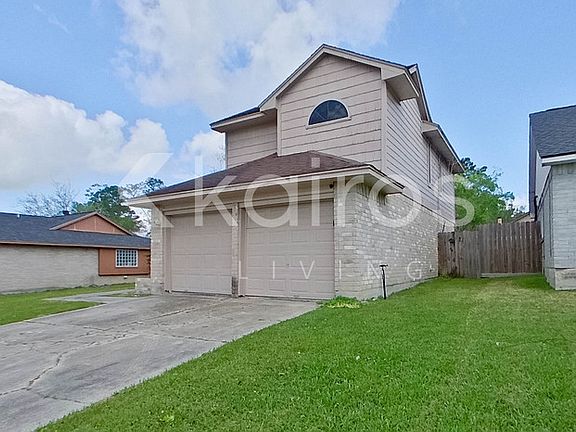 3rd image of 22111 Bridgebrook Dr