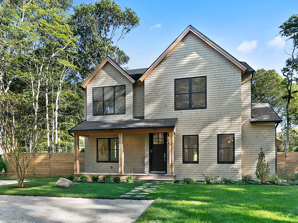 80 Sycamore Dr
