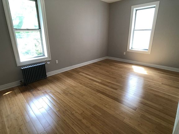 3rd image of 1120 Bergen St #23E