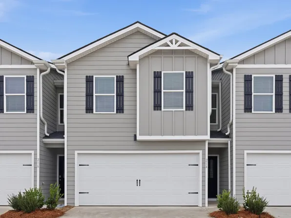 214 Norchester Ave, Hogansville, GA 30230