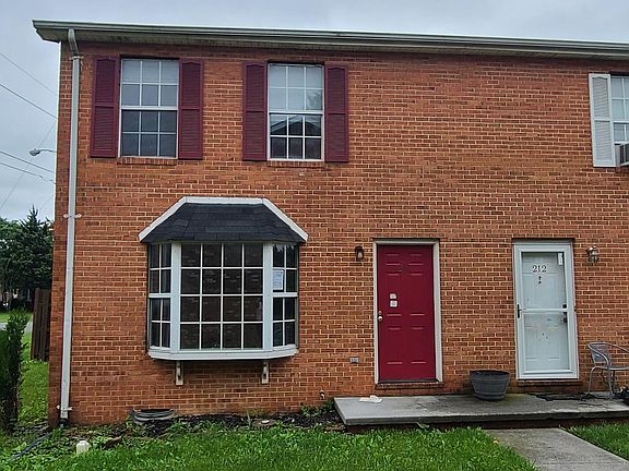 2nd image of 214 Nottoway Dr