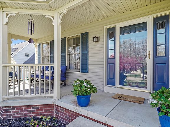 4th image of 3116 Cambridge Dr