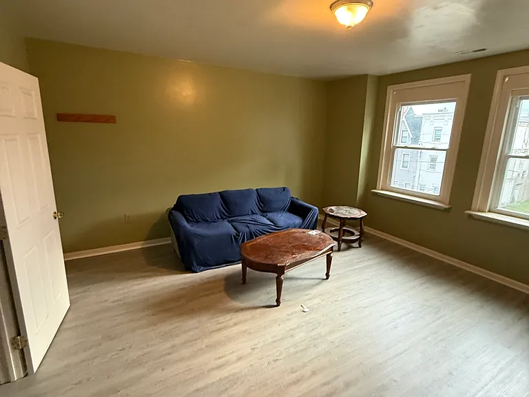 611 N 32nd St #3 — Photo 7