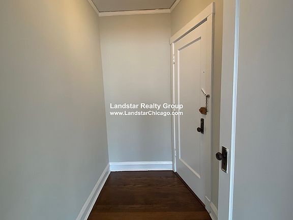 3rd image of 6514 N Glenwood Ave #1E