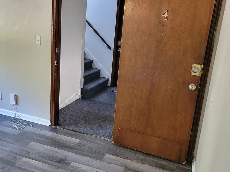 5725 Leavenworth Rd #4 — Photo 30