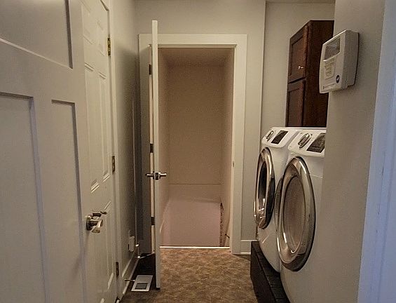 4th image of 6021 Summerset Ct