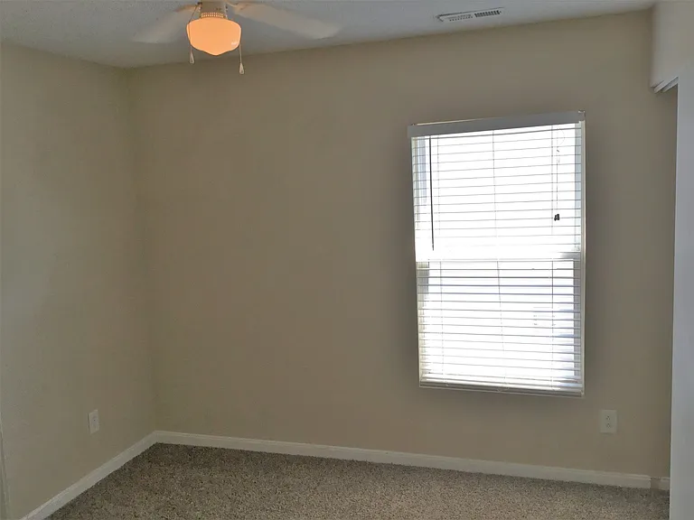 7 Fielding Ct — Photo 8
