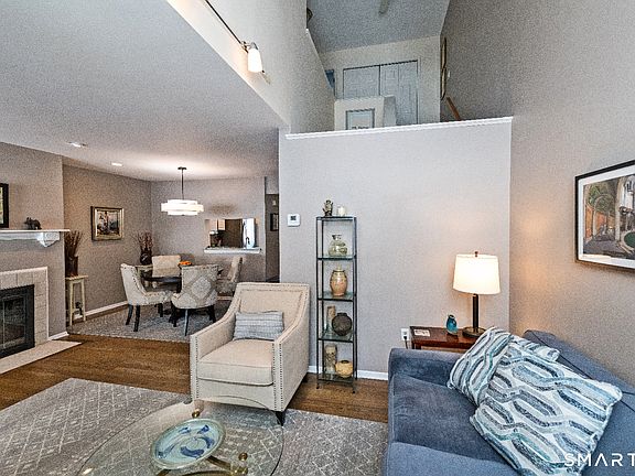 3rd image of 121 Watch Hill Road #121