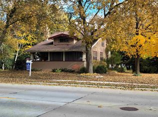 1102 Bowen St, Oshkosh, WI 54901