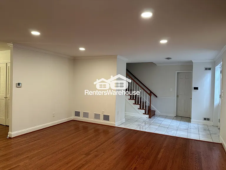1109 High Country Rd — Photo 11