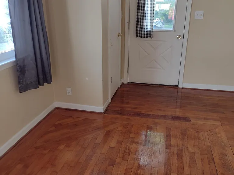 Inner Dr — Photo 4