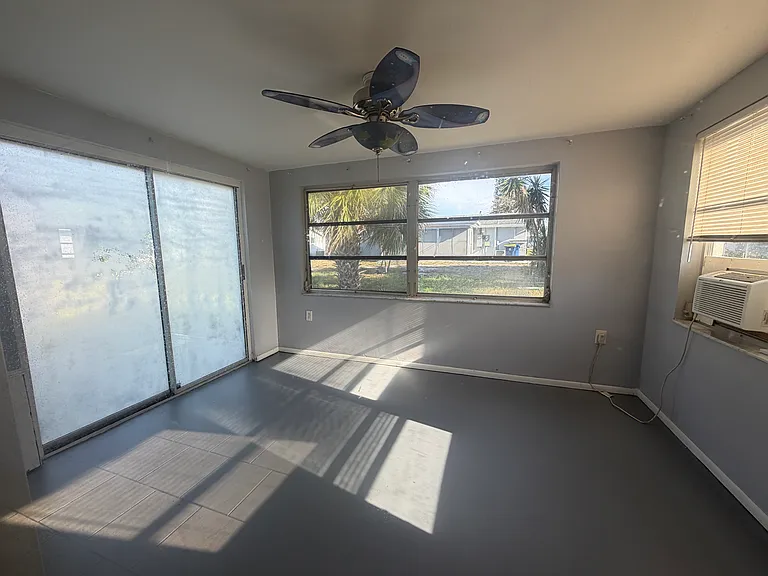 3524 Brompton Dr — Photo 7