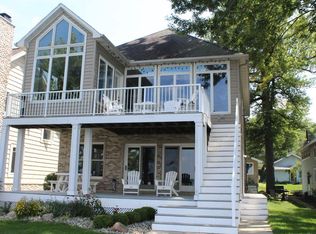 6654 E Waco Dr, Syracuse, IN