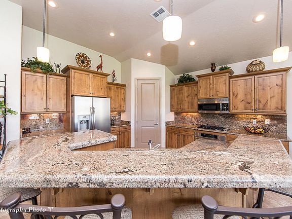 5th image of 145 S Crystal Lakes Dr Unit 107