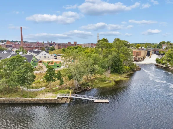 7 Isle Ave Avenue #101, Saco, ME 04072