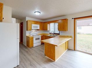 329 W Indiana Ave, Bismarck, ND 58504