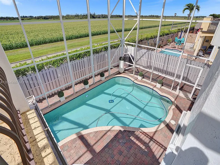 6662 SW 166th Ct — Photo 36