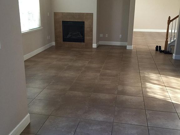 5th image of 307 Tilden Cir