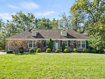 8428 Sagamore Rd, Leawood, KS, 66206