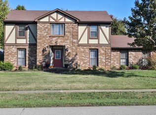 9719 Bay Hill Dr, Louisville, KY 40223