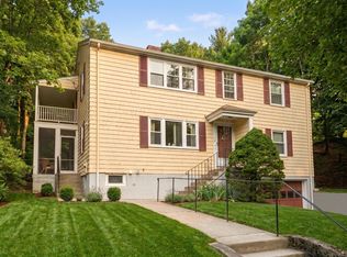 11 Whittemore Rd #11, Newton, MA 02458