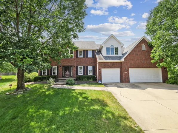 1826 NW 152nd Ct, Clive, IA 50325