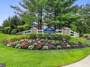 10 Montclaire Rd, Medford, NJ 08055