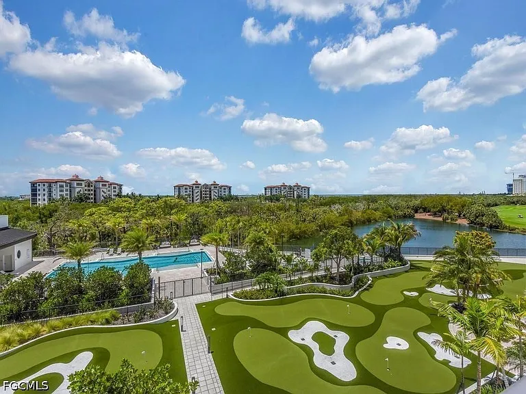4810 Pelican Colony Blvd #401 — Photo 35