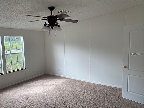 5th image of 31601 Spruce Dr