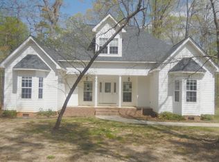 151 Persimmon Dr, Saluda, SC 29138