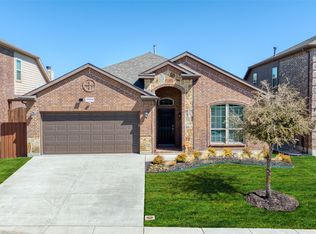 10424 Misty Redwood Trl, Fort Worth, TX 76177