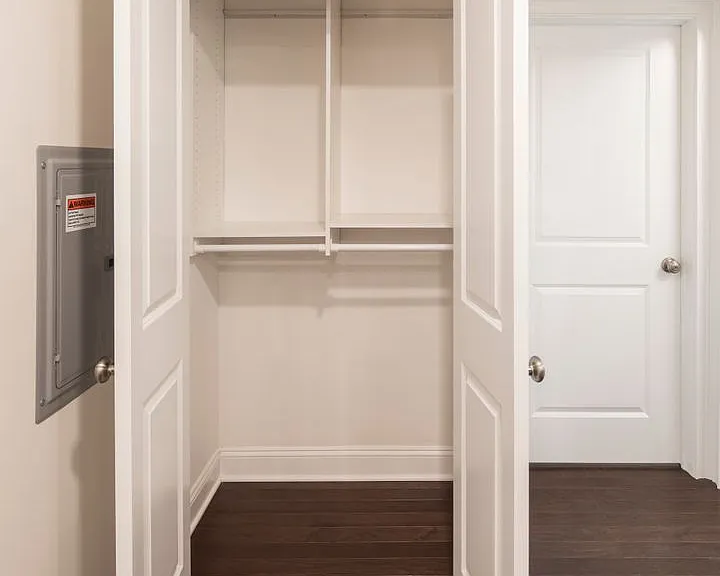 The Parkview at Polifly: In-Unit Washer & Dryer, Heat and Water Included, and Cat & Dog Friendly — Photo 64