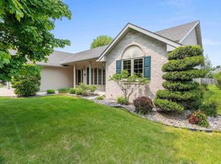 2914 Bristol Mountain Trl, Green Bay, WI 54313