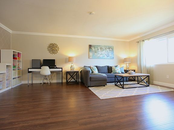 3rd image of 5495 Cajon Ave