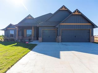 9324 NW 118th Ter, Yukon, OK 73099